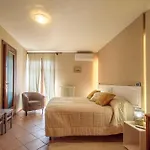 La Giolitta Rooms&apartment Barolo
