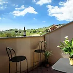 La Giolitta Rooms&apartment Bed & Breakfast