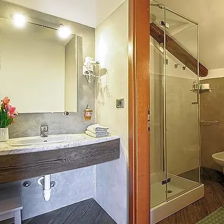 Bed & Breakfast La Giolitta Barolo